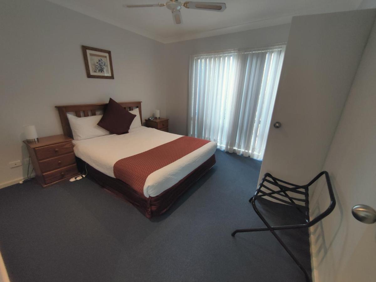Belvoir Village Motel & Apartments Wodonga Ngoại thất bức ảnh